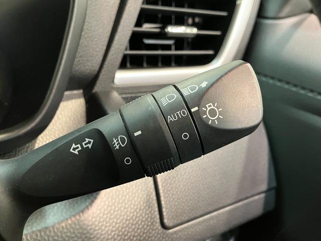 トールカスタムG フルセグナビ レーダークルコン 車検整備付衝突被害軽減ブレーキ コーナーセンサー フルセグナビ Bluetooth USB DVD再生 両側電動スライドドア LED レーダークルーズコントロール スマートキー 電動パーキングブレーキ(滋賀県)の中古車