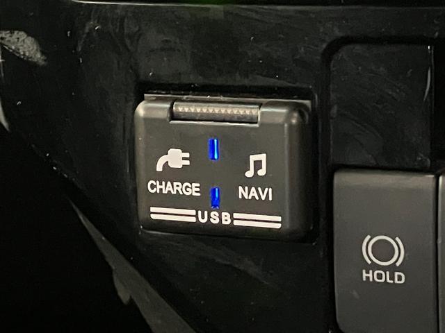 トールカスタムG フルセグナビ レーダークルコン 車検整備付衝突被害軽減ブレーキ コーナーセンサー フルセグナビ Bluetooth USB DVD再生 両側電動スライドドア LED レーダークルーズコントロール スマートキー 電動パーキングブレーキ(滋賀県)の中古車