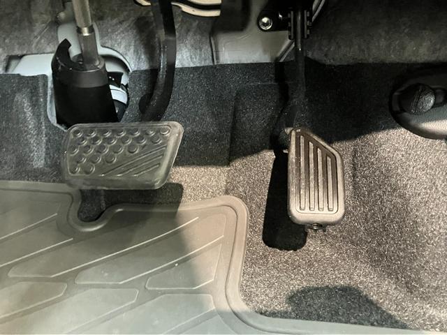 トールカスタムG フルセグナビ レーダークルコン 車検整備付衝突被害軽減ブレーキ コーナーセンサー フルセグナビ Bluetooth USB DVD再生 両側電動スライドドア LED レーダークルーズコントロール スマートキー 電動パーキングブレーキ(滋賀県)の中古車