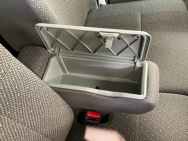 タントＬリミテッドＳＡ３　フルセグナビ　バックカメラ　ＥＴＣ衝突被害軽減ブレーキ　フルセグナビ　Ｂｌｕｅｔｏｏｔｈ　ＤＶＤ再生　ＵＳＢ　バックカメラ　ＥＴＣ　両側スライドドア　キーレスエントリー　電動格納式ミラー　マニュアルレベリング　エコアイドル（滋賀県）の中古車