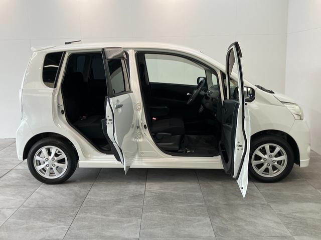 ムーヴカスタム　Ｇ　フルセグナビ　ＨＩＤヘッドライト　車検整備付フルセグナビ　ＤＶＤ再生　Ｂｌｕｅｔｏｏｔｈ　ＵＳＢ　ＨＩＤヘッドライト　オートエアコン　スマートキー　電動格納式ミラー　エコアイドル（滋賀県）の中古車