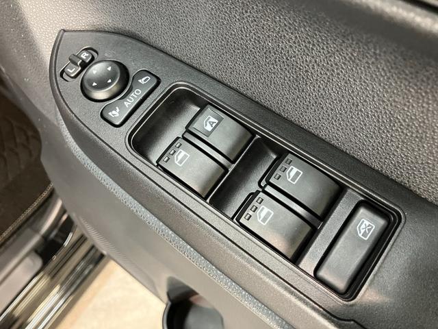 タントカスタムＸ　９型ディスプレイオーディオ　駐車支援システム衝突被害軽減ブレーキ　コーナーセンサー　９型ディスプレイオーディオ　フルセグ　Ｂｌｕｅｔｏｏｔｈ　ＵＳＢ　パノラマカメラ　前後ドラレコ　両側電動スライドドア　前席シートヒーター　駐車支援システム（滋賀県）の中古車