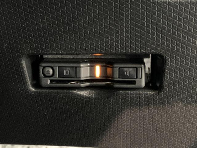 タントカスタムＸ　９型ディスプレイオーディオ　駐車支援システム衝突被害軽減ブレーキ　コーナーセンサー　９型ディスプレイオーディオ　フルセグ　Ｂｌｕｅｔｏｏｔｈ　ＵＳＢ　パノラマカメラ　前後ドラレコ　両側電動スライドドア　前席シートヒーター　駐車支援システム（滋賀県）の中古車