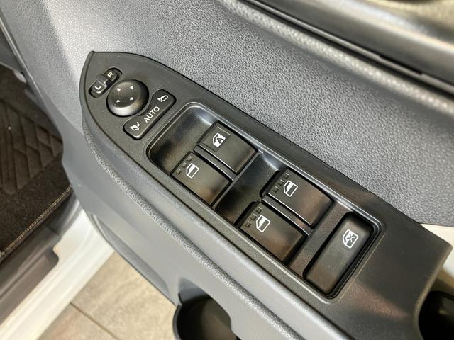 タントＸ　フルセグナビ　バックカメラ　左側電動スライドドア衝突被害軽減ブレーキ　コーナーセンサー　フルセグナビ　Ｂｌｕｅｔｏｏｔｈ　ＤＶＤ再生　ＵＳＢ　バックカメラ　左側電動スライドドア　前席シートヒーター　ＬＥＤ　オートライト　スマートキー　エコアイドル（滋賀県）の中古車