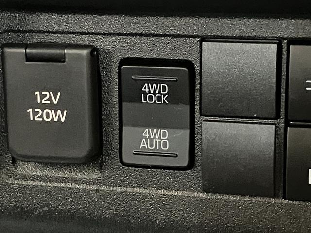 ハイゼットトラックスタンダード 4WD CVT車 ドラレコ ETC衝突被害軽減ブレーキ コーナーセンサー パートタイム4WD AM/FMラジオ ドラレコ ETC マニュアルエアコン マニュアルレベリング オートライト 電動格納式ミラー スマートキー エコアイドル(滋賀県)の中古車