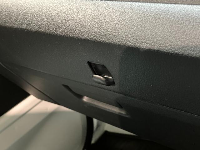 ハイゼットトラックスタンダード 4WD CVT車 ドラレコ ETC衝突被害軽減ブレーキ コーナーセンサー パートタイム4WD AM/FMラジオ ドラレコ ETC マニュアルエアコン マニュアルレベリング オートライト 電動格納式ミラー スマートキー エコアイドル(滋賀県)の中古車