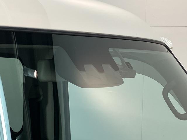 ハイゼットカーゴＤＸ　４ＷＤ　キーレス　前席パワーウインドウ　ドラレコ衝突被害軽減ブレーキ　スマアシ　コーナーセンサー　前席パワーウインドウ　ＡＭ／ＦＭステレオ　ドラレコ　両側スライドドア　パートタイム４ＷＤ　オートライト　マニュアルレベリング　キーレス　ＣＶＴ車（滋賀県）の中古車