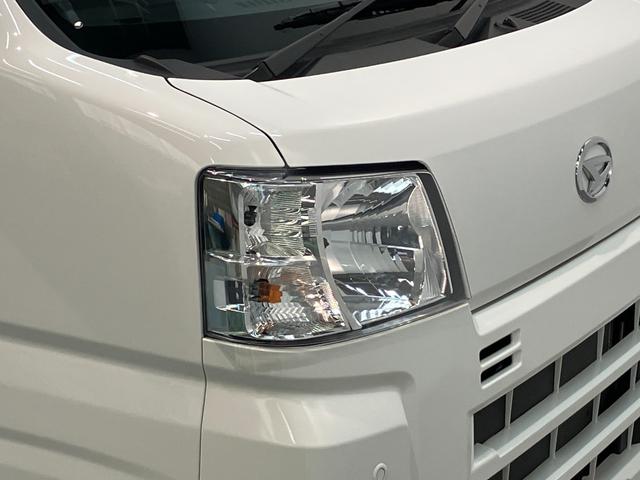 ハイゼットカーゴＤＸ　４ＷＤ　キーレス　前席パワーウインドウ　ドラレコ衝突被害軽減ブレーキ　スマアシ　コーナーセンサー　前席パワーウインドウ　ＡＭ／ＦＭステレオ　ドラレコ　両側スライドドア　パートタイム４ＷＤ　オートライト　マニュアルレベリング　キーレス　ＣＶＴ車（滋賀県）の中古車