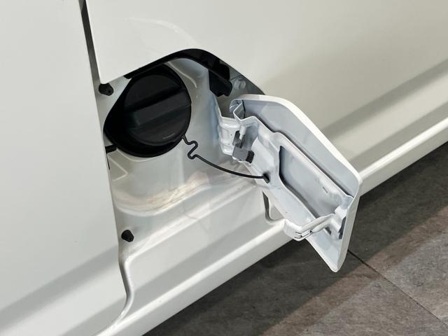 ハイゼットカーゴＤＸ　４ＷＤ　ＣＶＴ車　コーナーセンサー　ドラレコ　キーレス衝突被害軽減ブレーキ　コーナーセンサー　前席パワーウインドウ　ＡＭ／ＦＭステレオ　ドラレコ　両側スライドドア　オートライト　マニュアルレベリング　パートタイム４ＷＤ（滋賀県）の中古車