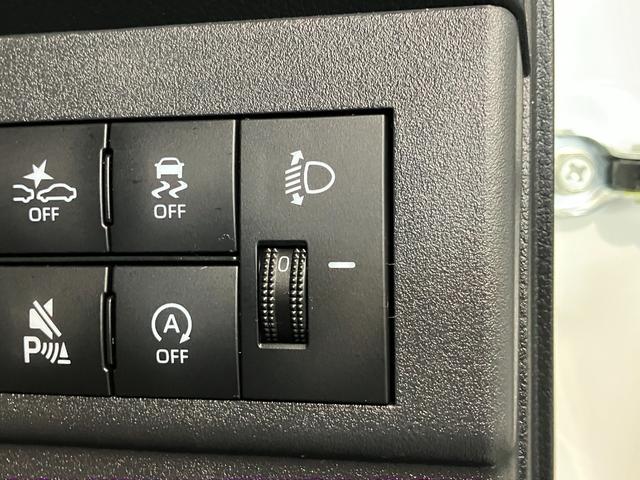 ハイゼットカーゴＤＸ　４ＷＤ　ＣＶＴ車　コーナーセンサー　ドラレコ　キーレス衝突被害軽減ブレーキ　コーナーセンサー　前席パワーウインドウ　ＡＭ／ＦＭステレオ　ドラレコ　両側スライドドア　オートライト　マニュアルレベリング　パートタイム４ＷＤ（滋賀県）の中古車