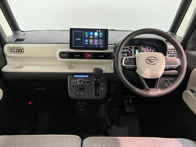 ムーヴキャンバスストライプスＧ　９型ディスプレイオーディオ　届出済未使用車衝突被害軽減ブレーキ　コーナーセンサー　９型ディスプレイオーディオ　フルセグ　Ｂｌｕｅｔｏｏｔｈ　ＵＳＢ　バックカメラ　両側電動スライドドア　前席シートヒーター　ＬＥＤ　ワイヤレス充電器　エコアイドル（滋賀県）の中古車