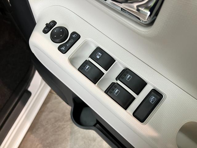 ムーヴキャンバスストライプスＧ　９型ディスプレイオーディオ　届出済未使用車衝突被害軽減ブレーキ　コーナーセンサー　９型ディスプレイオーディオ　フルセグ　Ｂｌｕｅｔｏｏｔｈ　ＵＳＢ　バックカメラ　両側電動スライドドア　前席シートヒーター　ＬＥＤ　ワイヤレス充電器　エコアイドル（滋賀県）の中古車