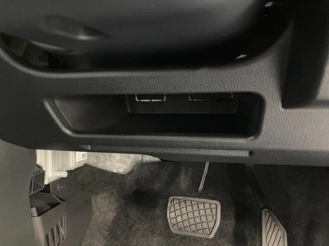 ムーヴキャンバスストライプスＧ　９型ディスプレイオーディオ　届出済未使用車衝突被害軽減ブレーキ　コーナーセンサー　９型ディスプレイオーディオ　フルセグ　Ｂｌｕｅｔｏｏｔｈ　ＵＳＢ　バックカメラ　両側電動スライドドア　前席シートヒーター　ＬＥＤ　ワイヤレス充電器　エコアイドル（滋賀県）の中古車