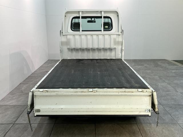 ハイゼットトラックエアコン・パワステ　スペシャル　４ＷＤ　ＡＴ車　ＥＴＣ付Ａ／Ｔ　ＡＭ／ＦＭラジオ　ＥＴＣ　４枚リーフスプリング　マニュアルレベリング　荷台マット　ゲートプロテクター（滋賀県）の中古車