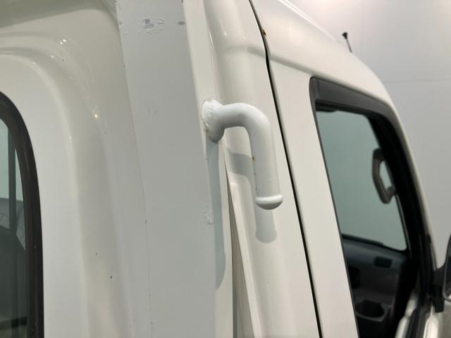 ハイゼットトラックエアコン・パワステ　スペシャル　４ＷＤ　ＡＴ車　ＥＴＣ付Ａ／Ｔ　ＡＭ／ＦＭラジオ　ＥＴＣ　４枚リーフスプリング　マニュアルレベリング　荷台マット　ゲートプロテクター（滋賀県）の中古車