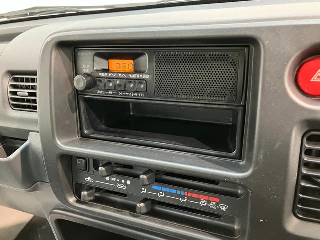 ハイゼットトラックエアコン・パワステ　スペシャル　４ＷＤ　ＡＴ車　ＥＴＣ付Ａ／Ｔ　ＡＭ／ＦＭラジオ　ＥＴＣ　４枚リーフスプリング　マニュアルレベリング　荷台マット　ゲートプロテクター（滋賀県）の中古車