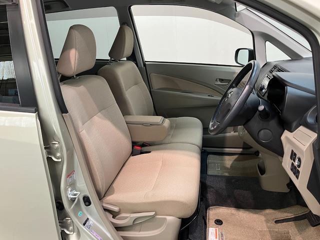 ムーヴＸ　ＳＡ　ＣＤステレオ　ドラレコ　ＥＴＣ　車検整備付衝突被害軽減ブレーキ　ＣＤステレオ　ドラレコ　ＥＴＣ　オートライト　オートエアコン　スマートキー　電動格納式ミラー　マニュアルレベリング　エコアイドル　タイヤ４本新品交換済み（滋賀県）の中古車