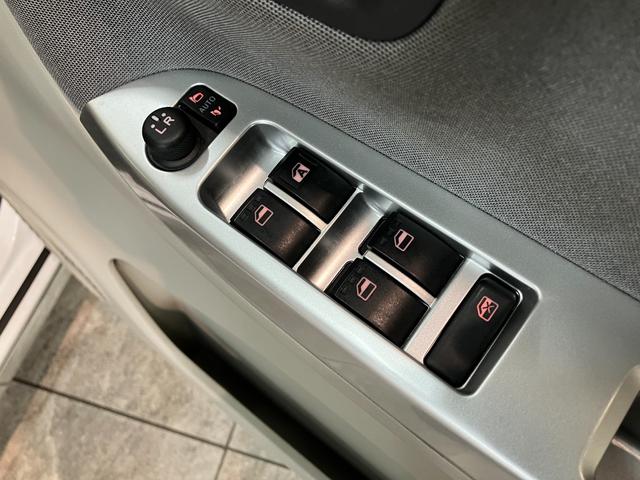 キャストスタイルＧ　ＳＡ３　スマートキー　ＬＥＤ　車検整備付衝突被害軽減ブレーキ　スマアシ３　ＣＤステレオ　ＬＥＤヘッドライト　オートライト　オートエアコン　スマートキー　電動格納式ミラー　マニュアルレベリング　エコアイドル　タイヤ４本新品交換済み（滋賀県）の中古車