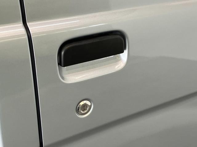 ハイゼットトラックエアコン・パワステスペシャルＶＳ　４ＷＤ　５ＭＴ　車検整備付エアコン　パワステ　ＡＭ／ＦＭラジオ　荷台作業灯　ゲートプロテクター　荷台マット　バッテリーカバー　パートタイム４ＷＤ　５速マニュアルミッション車　タイヤ４本新品交換済み（滋賀県）の中古車