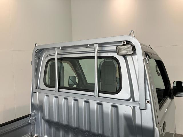 ハイゼットトラックエアコン・パワステスペシャルＶＳ　４ＷＤ　５ＭＴ　車検整備付エアコン　パワステ　ＡＭ／ＦＭラジオ　荷台作業灯　ゲートプロテクター　荷台マット　バッテリーカバー　パートタイム４ＷＤ　５速マニュアルミッション車　タイヤ４本新品交換済み（滋賀県）の中古車