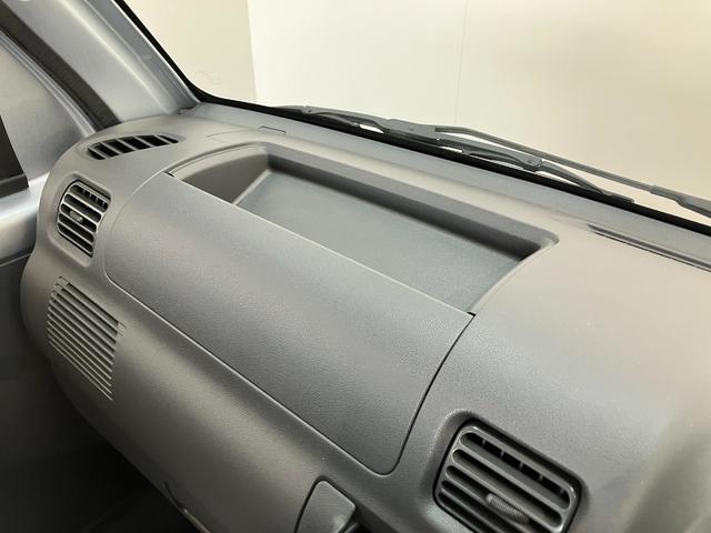 ハイゼットトラックエアコン・パワステスペシャルＶＳ　４ＷＤ　５ＭＴ　車検整備付エアコン　パワステ　ＡＭ／ＦＭラジオ　荷台作業灯　ゲートプロテクター　荷台マット　バッテリーカバー　パートタイム４ＷＤ　５速マニュアルミッション車　タイヤ４本新品交換済み（滋賀県）の中古車