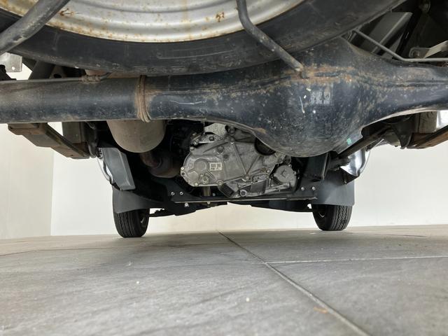 ハイゼットトラックエアコン・パワステスペシャルＶＳ　４ＷＤ　５ＭＴ　車検整備付エアコン　パワステ　ＡＭ／ＦＭラジオ　荷台作業灯　ゲートプロテクター　荷台マット　バッテリーカバー　パートタイム４ＷＤ　５速マニュアルミッション車　タイヤ４本新品交換済み（滋賀県）の中古車