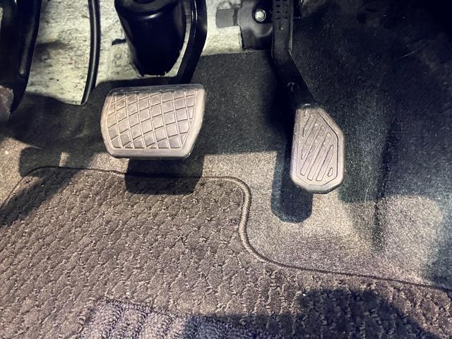 タントカスタムＲＳスタイルセレクション　９型ナビ　パノラマカメラ衝突被害軽減ブレーキ　コーナーセンサー　フルセグナビ　Ｂｌｕｅｔｏｏｔｈ　ＤＶＤ再生　ＵＳＢ　パノラマカメラ　前後ドラレコ　フリップダウンモニター　両側電動スライドドア　前席シートヒーター　クルコン（滋賀県）の中古車