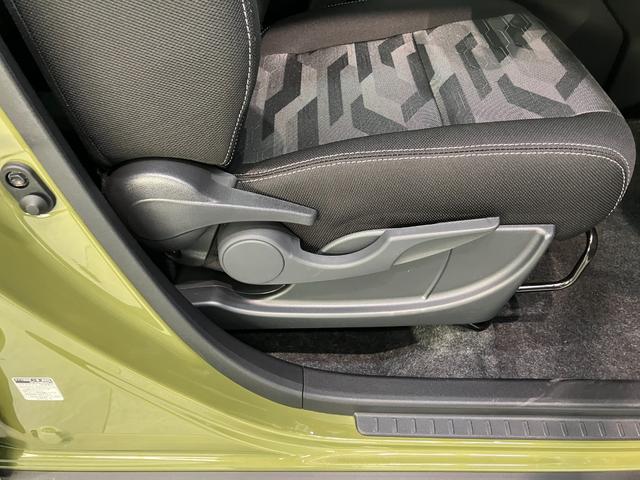 タフトＧダーククロムベンチャー　１０型フルセグナビ　届出済未使用車衝突被害軽減ブレーキ　コーナーセンサー　１０インチフルセグナビ　ＤＶＤ再生　Ｂｌｕｅｔｏｏｔｈ　ＵＳＢ　バックカメラ　前後ドラレコ　前席シートヒーター　ＬＥＤ　レーダークルーズコントロール（滋賀県）の中古車