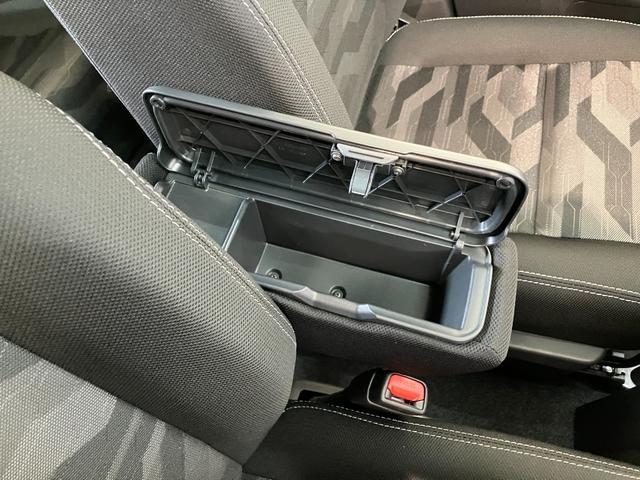 タフトＧダーククロムベンチャー　１０型フルセグナビ　届出済未使用車衝突被害軽減ブレーキ　コーナーセンサー　１０インチフルセグナビ　ＤＶＤ再生　Ｂｌｕｅｔｏｏｔｈ　ＵＳＢ　バックカメラ　前後ドラレコ　前席シートヒーター　ＬＥＤ　レーダークルーズコントロール（滋賀県）の中古車