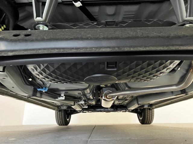 タフトＧダーククロムベンチャー　１０型フルセグナビ　届出済未使用車衝突被害軽減ブレーキ　コーナーセンサー　１０インチフルセグナビ　ＤＶＤ再生　Ｂｌｕｅｔｏｏｔｈ　ＵＳＢ　バックカメラ　前後ドラレコ　前席シートヒーター　ＬＥＤ　レーダークルーズコントロール（滋賀県）の中古車