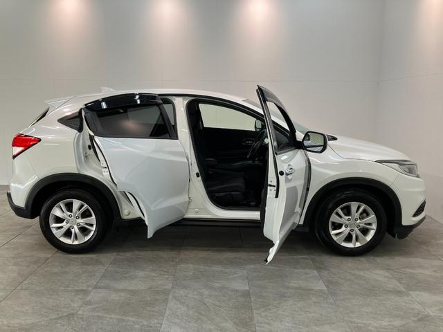 ヴェゼルＸ・ホンダセンシング　フルセグナビ　バックカメラ　クルコンフルセグナビ　ＤＶＤ再生　Ｂｌｕｅｔｏｏｔｈ　ＵＳＢ　バックカメラ　ドラレコ　ＥＴＣ　ＬＥＤ　オートライト　オートエアコン　レーダークルーズコントロール　スマートキー　エコアイドル（滋賀県）の中古車