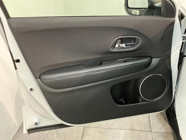 ヴェゼルＸ・ホンダセンシング　フルセグナビ　バックカメラ　クルコンフルセグナビ　ＤＶＤ再生　Ｂｌｕｅｔｏｏｔｈ　ＵＳＢ　バックカメラ　ドラレコ　ＥＴＣ　ＬＥＤ　オートライト　オートエアコン　レーダークルーズコントロール　スマートキー　エコアイドル（滋賀県）の中古車