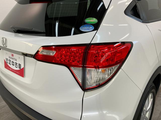 ヴェゼルＸ・ホンダセンシング　フルセグナビ　バックカメラ　クルコンフルセグナビ　ＤＶＤ再生　Ｂｌｕｅｔｏｏｔｈ　ＵＳＢ　バックカメラ　ドラレコ　ＥＴＣ　ＬＥＤ　オートライト　オートエアコン　レーダークルーズコントロール　スマートキー　エコアイドル（滋賀県）の中古車