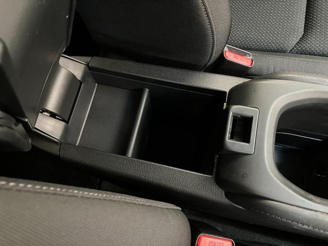 ヴェゼルＸ・ホンダセンシング　フルセグナビ　バックカメラ　クルコンフルセグナビ　ＤＶＤ再生　Ｂｌｕｅｔｏｏｔｈ　ＵＳＢ　バックカメラ　ドラレコ　ＥＴＣ　ＬＥＤ　オートライト　オートエアコン　レーダークルーズコントロール　スマートキー　エコアイドル（滋賀県）の中古車