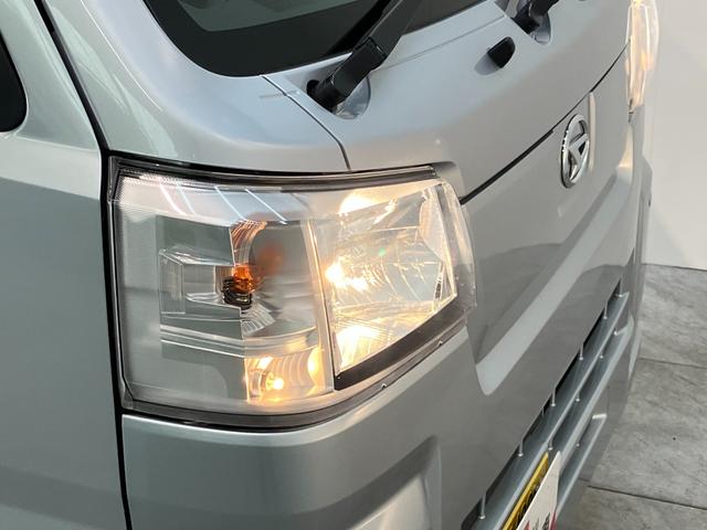 ハイゼットトラックスタンダード　パートタイム４ＷＤ　５ＭＴ　コーナーセンサー衝突被害軽減ブレーキ　コーナーセンサー　パートタイム４ＷＤ　ＡＭ／ＦＭラジオ　マニュアルエアコン　マニュアルレベリング　エコアイドル　ゲートプロテクター　荷台ゴムマット（滋賀県）の中古車