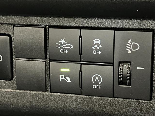 ハイゼットトラックスタンダード　パートタイム４ＷＤ　５ＭＴ　コーナーセンサー衝突被害軽減ブレーキ　コーナーセンサー　パートタイム４ＷＤ　ＡＭ／ＦＭラジオ　マニュアルエアコン　マニュアルレベリング　エコアイドル　ゲートプロテクター　荷台ゴムマット（滋賀県）の中古車