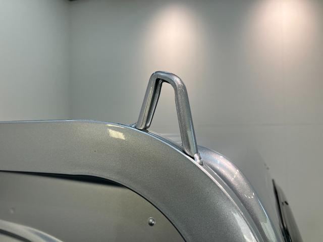 ハイゼットトラックスタンダード　パートタイム４ＷＤ　５ＭＴ　コーナーセンサー衝突被害軽減ブレーキ　コーナーセンサー　パートタイム４ＷＤ　ＡＭ／ＦＭラジオ　マニュアルエアコン　マニュアルレベリング　エコアイドル　ゲートプロテクター　荷台ゴムマット（滋賀県）の中古車