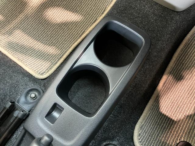 ミライースＤ　エコアイドル　走行５千キロ台　車検整備付マニュアルエアコン　マニュアルレベリング　パワーウインドウ　デジタルメーター　エコアイドル　　タイヤ４本新品交換済み（滋賀県）の中古車