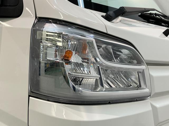 ハイゼットトラックスタンダードＳＡ３ｔ　５ＭＴ　４ＷＤ　ＬＥＤ　車検整備付衝突被害軽減ブレーキ　パートタイム４ＷＤ　５速マニュアルミッション車　ＡＭ／ＦＭラジオ　ドラレコ　マニュアルエアコン　マニュアルレベリング　ＬＥＤヘッドライト　タイヤ４本新品交換済み（滋賀県）の中古車