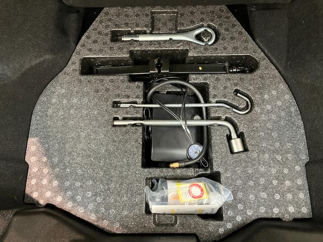 コペンＧＲスポーツ　フルセグナビ　前後ドラレコ　レカロ　ＢＢＳＧＲ専用サスペンション　フルセグナビ　バックカメラ　ＤＶＤ　Ｂｌｕｅｔｏｏｔｈ　ＵＳＢ　ドラレコ　ＭＯＭＯハンドル　パドルシフト　レカロシート　ＢＢＳアルミ　シートヒーター　ルーフカーボンラッピング（滋賀県）の中古車