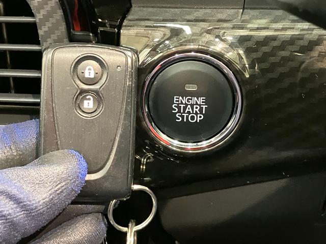 コペンＧＲスポーツ　フルセグナビ　前後ドラレコ　レカロ　ＢＢＳＧＲ専用サスペンション　フルセグナビ　バックカメラ　ＤＶＤ　Ｂｌｕｅｔｏｏｔｈ　ＵＳＢ　ドラレコ　ＭＯＭＯハンドル　パドルシフト　レカロシート　ＢＢＳアルミ　シートヒーター　ルーフカーボンラッピング（滋賀県）の中古車