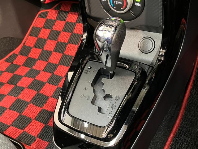 コペンＧＲスポーツ　フルセグナビ　前後ドラレコ　レカロ　ＢＢＳＧＲ専用サスペンション　フルセグナビ　バックカメラ　ＤＶＤ　Ｂｌｕｅｔｏｏｔｈ　ＵＳＢ　ドラレコ　ＭＯＭＯハンドル　パドルシフト　レカロシート　ＢＢＳアルミ　シートヒーター　ルーフカーボンラッピング（滋賀県）の中古車