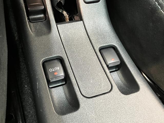 コペンＧＲスポーツ　フルセグナビ　前後ドラレコ　レカロ　ＢＢＳＧＲ専用サスペンション　フルセグナビ　バックカメラ　ＤＶＤ　Ｂｌｕｅｔｏｏｔｈ　ＵＳＢ　ドラレコ　ＭＯＭＯハンドル　パドルシフト　レカロシート　ＢＢＳアルミ　シートヒーター　ルーフカーボンラッピング（滋賀県）の中古車