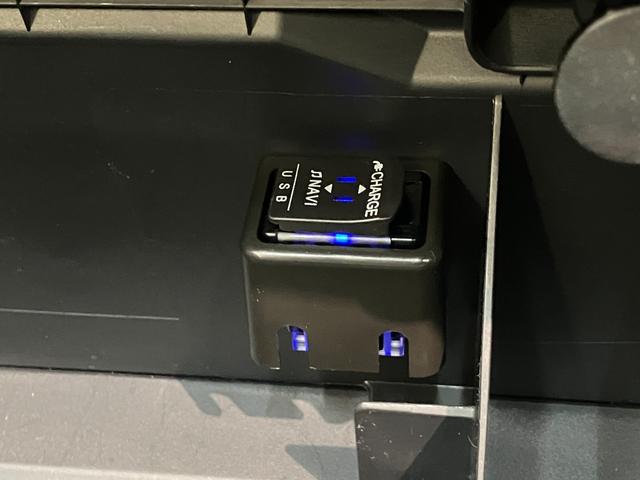 コペンＧＲスポーツ　フルセグナビ　前後ドラレコ　レカロ　ＢＢＳＧＲ専用サスペンション　フルセグナビ　バックカメラ　ＤＶＤ　Ｂｌｕｅｔｏｏｔｈ　ＵＳＢ　ドラレコ　ＭＯＭＯハンドル　パドルシフト　レカロシート　ＢＢＳアルミ　シートヒーター　ルーフカーボンラッピング（滋賀県）の中古車