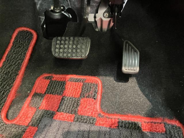 コペンＧＲスポーツ　フルセグナビ　前後ドラレコ　レカロ　ＢＢＳＧＲ専用サスペンション　フルセグナビ　バックカメラ　ＤＶＤ　Ｂｌｕｅｔｏｏｔｈ　ＵＳＢ　ドラレコ　ＭＯＭＯハンドル　パドルシフト　レカロシート　ＢＢＳアルミ　シートヒーター　ルーフカーボンラッピング（滋賀県）の中古車