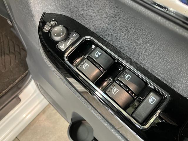 タントカスタムＸ　９型フルセグナビ　バックカメラ　車検整備付衝突被害軽減ブレーキ　コーナーセンサー　９型フルセグナビ　Ｂｌｕｅｔｏｏｔｈ　ＤＶＤ　ＵＳＢ　バックカメラ　前後ドラレコ　両側電動スライドドア　前席シートヒーター　ＬＥＤ　スマートキー　エコアイドル（滋賀県）の中古車