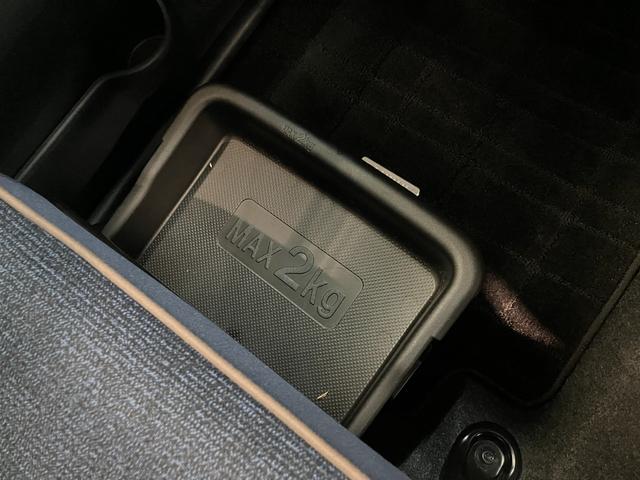 ムーヴキャンバスセオリーＧ　フルセグナビ　パノラマカメラ　前後ドラレコ衝突被害軽減ブレーキ　コーナーセンサー　フルセグナビ　ＤＶＤ再生　Ｂｌｕｅｔｏｏｔｈ　ＵＳＢ　パノラマカメラ　両側電動スライドドア　ＬＥＤ　前席シートヒーター　オートエアコン　ビタースタイル（滋賀県）の中古車