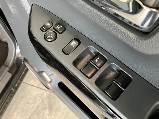 ハスラーＪスタイルII　フルセグナビ　シートヒーター　スマートキー衝突被害軽減ブレーキ　フルセグナビ　ＤＶＤ再生　Ｂｌｕｅｔｏｏｔｈ　ＵＳＢ　シートヒーター　スマートキー　電動格納式ミラー　ＨＩＤヘッドライト　オートライト　オートエアコン　エコアイドル（滋賀県）の中古車