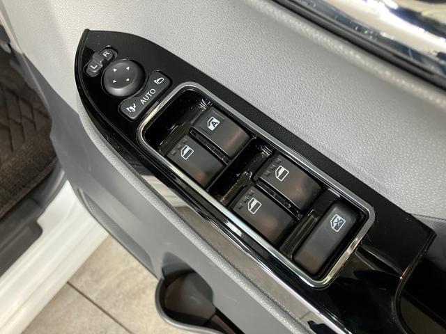 タントカスタムＲＳセレクション　ターボ　フルセグナビ　バックカメラ衝突被害軽減ブレーキ　コーナーセンサー　フルセグナビ　Ｂｌｕｅｔｏｏｔｈ　ＤＶＤ再生　ＵＳＢ　バックカメラ　ドラレコ　両側電動スライドドア　前席シートヒーター　ＬＥＤ　レーダークルーズコントロール（滋賀県）の中古車