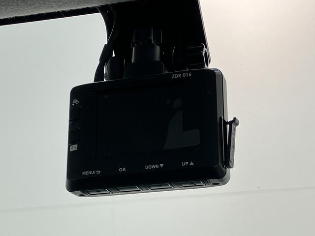 タントカスタムＲＳ　ＳＡ　４ＷＤ　ターボ　８型ナビ　ドラレコ衝突被害軽減ブレーキ　８型フルセグナビ　Ｂｌｕｅｔｏｏｔｈ　ＤＶＤ再生　ＵＳＢ　バックカメラ　ドラレコ　ＥＴＣ　両側電動スライドドア　ＬＥＤ　オートライト　オートエアコン　スマートキー　エコアイドル（滋賀県）の中古車